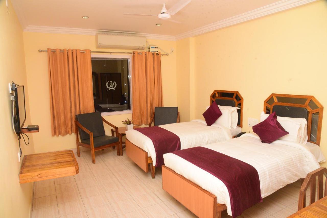 Hotel Vijaya Residency Anakāpalle Exterior foto