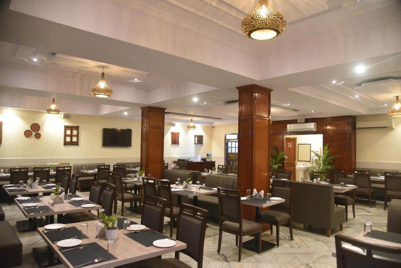 Hotel Vijaya Residency Anakāpalle Exterior foto